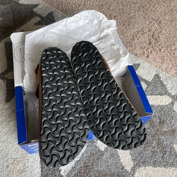 Brand new Birkenstock Kairo Antiqued Brown size 7/ 38 regular width/wide - Picture 10 of 11